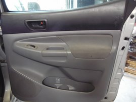 2005 Toyota Tacoma Silver SR5 Crew Cab 4.0L AT 2WD #Z24762